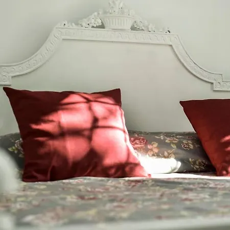 Double Free Parking Anna Verra Cottage Marano di Napoli Exterior foto